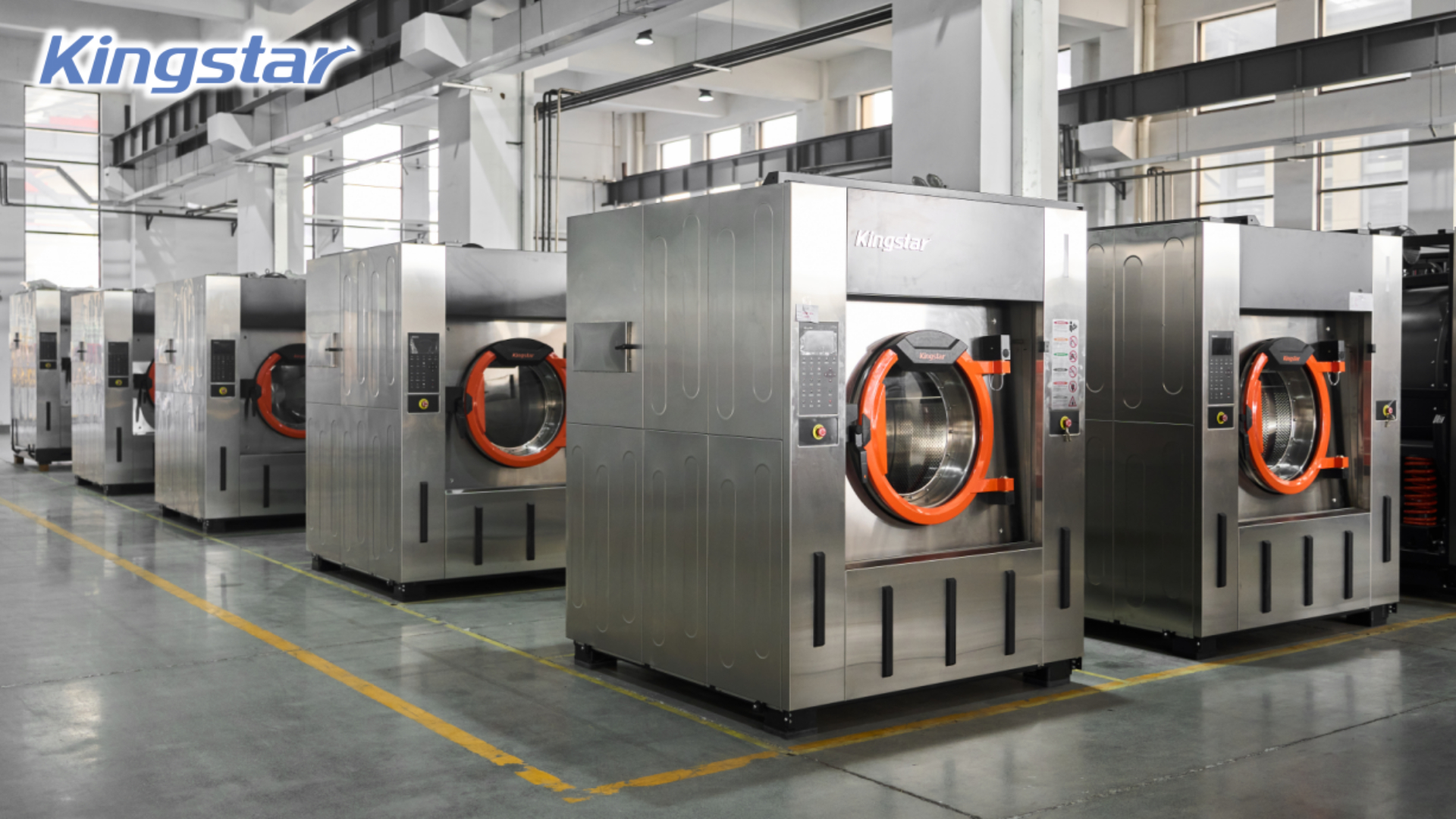 Farbsicheres Bleichen und Aufhellen: Wie Wäschereien Kleidungsstücke wie neu aussehen lassen